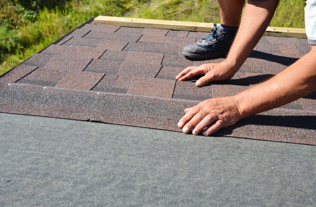 Asphalt saturated roof underlay